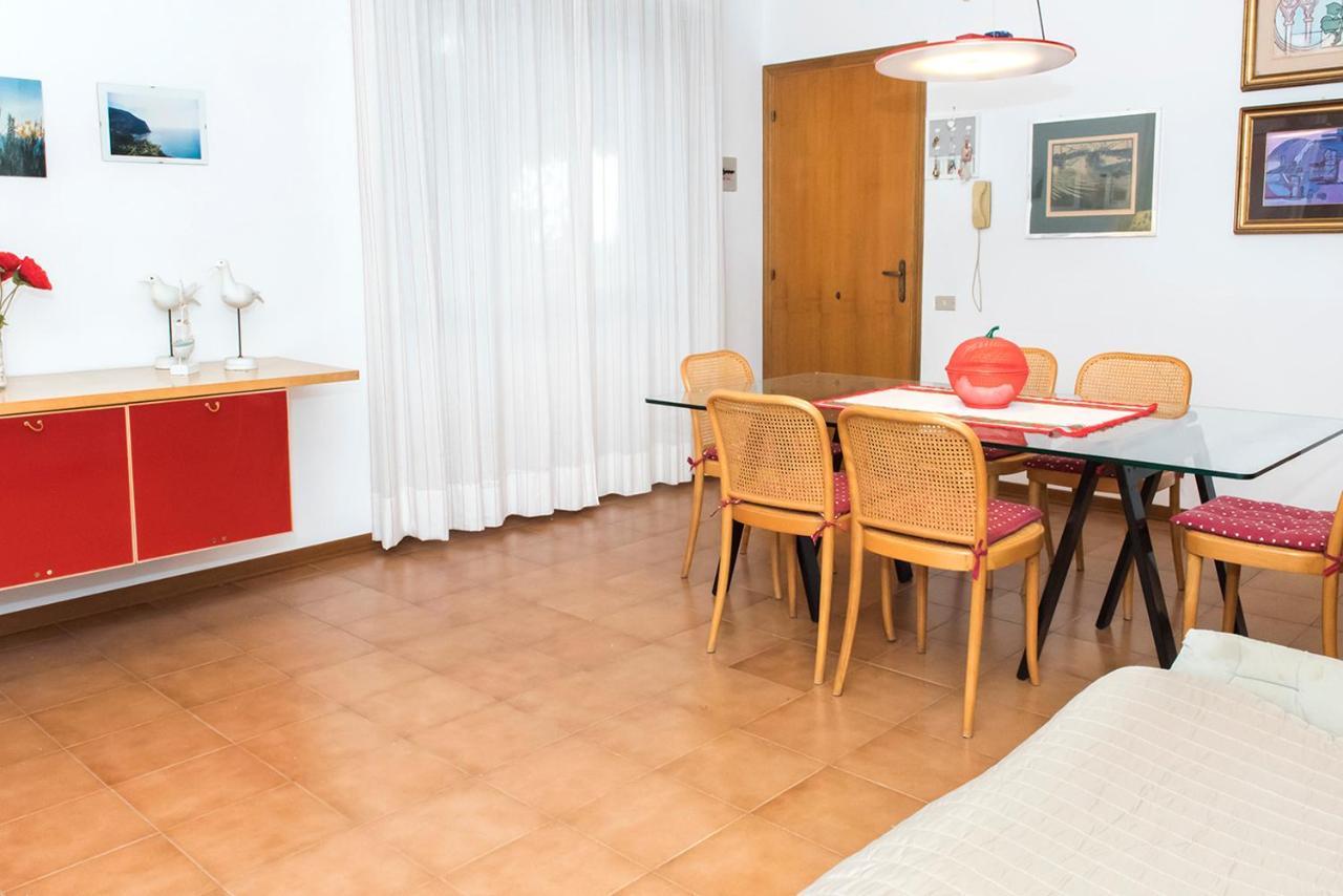 S288 - Sirolo, Ampio Trilocale In Zona Centrale Extérieur photo